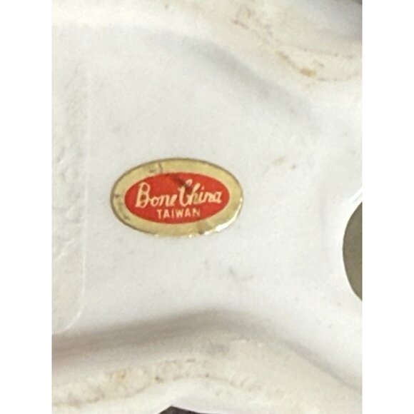 Vintage Bone China Cat Kitty Figurine Black And White made In Taiwan 4 Inches - Picture 5 of 6